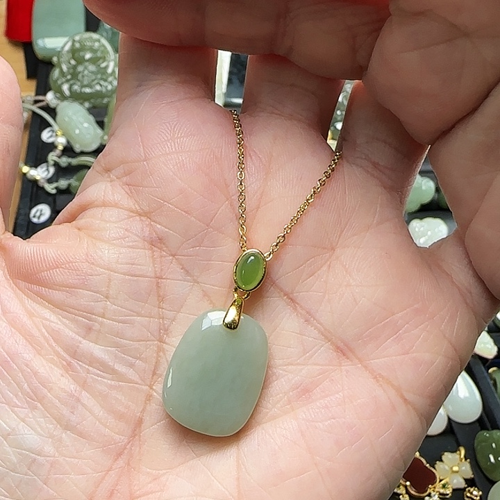 颈饰银S925镶嵌和田玉