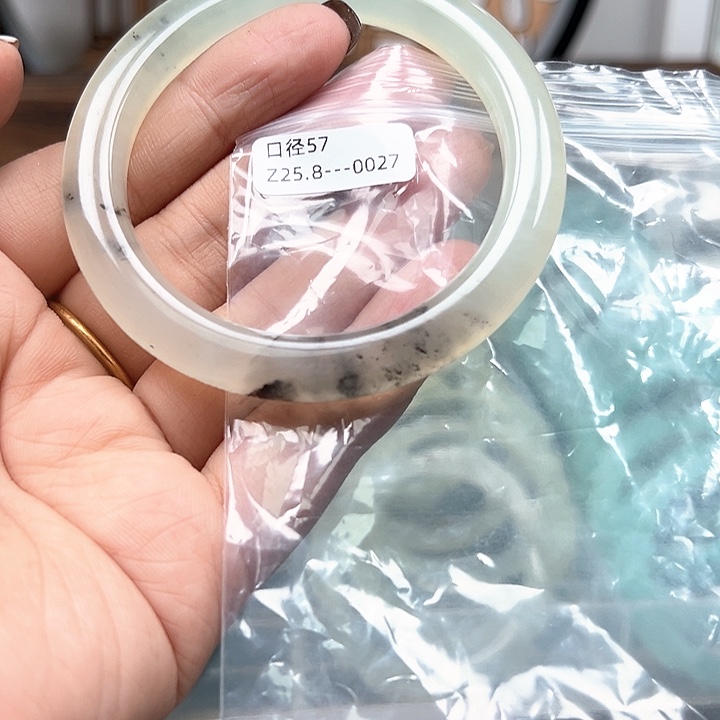 合金蛇纹石玉手镯