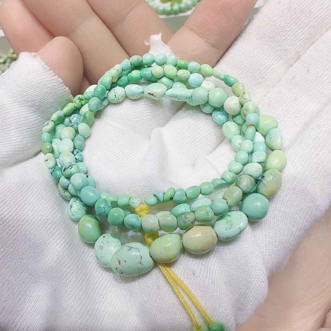 绿松石未镶嵌原矿绿松石