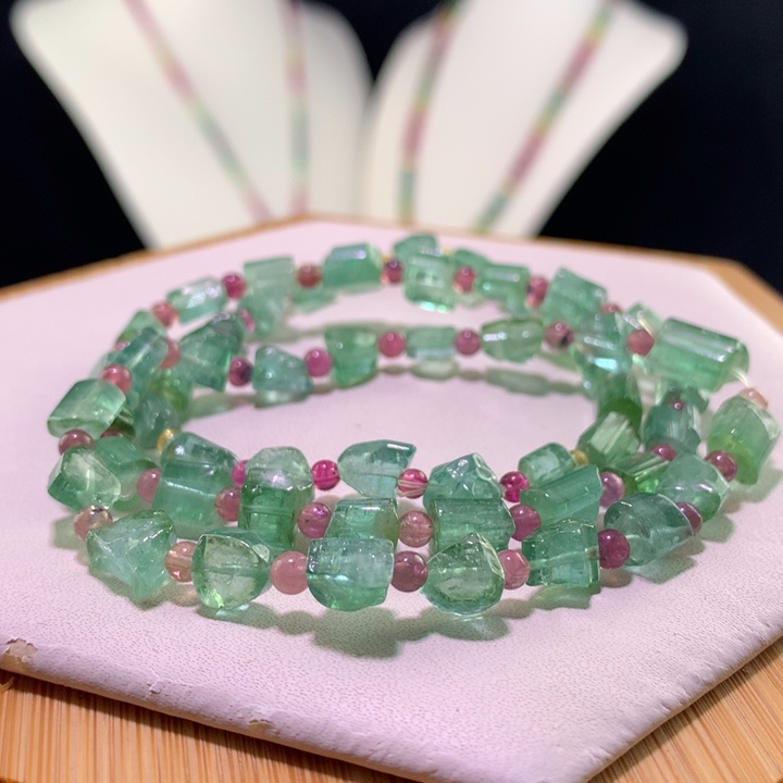 双色碧玺手链未镶嵌