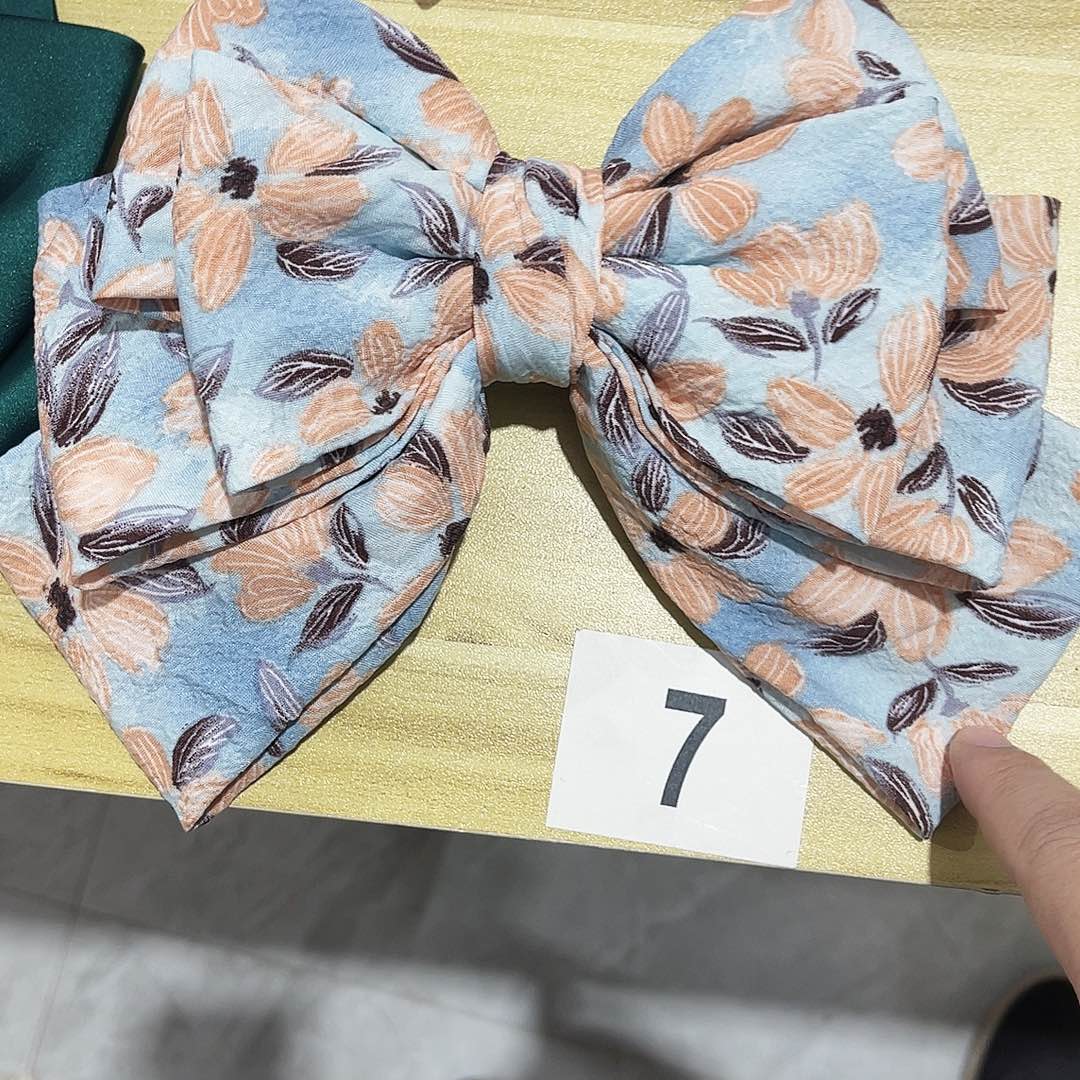 皮质铁合金蝴蝶结发夹