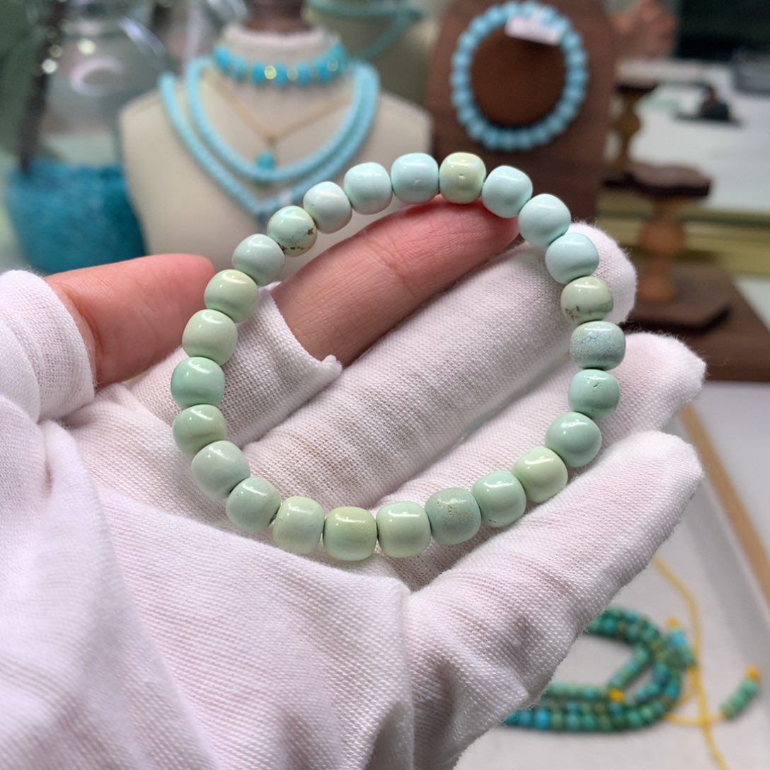 绿松石配饰未镶嵌