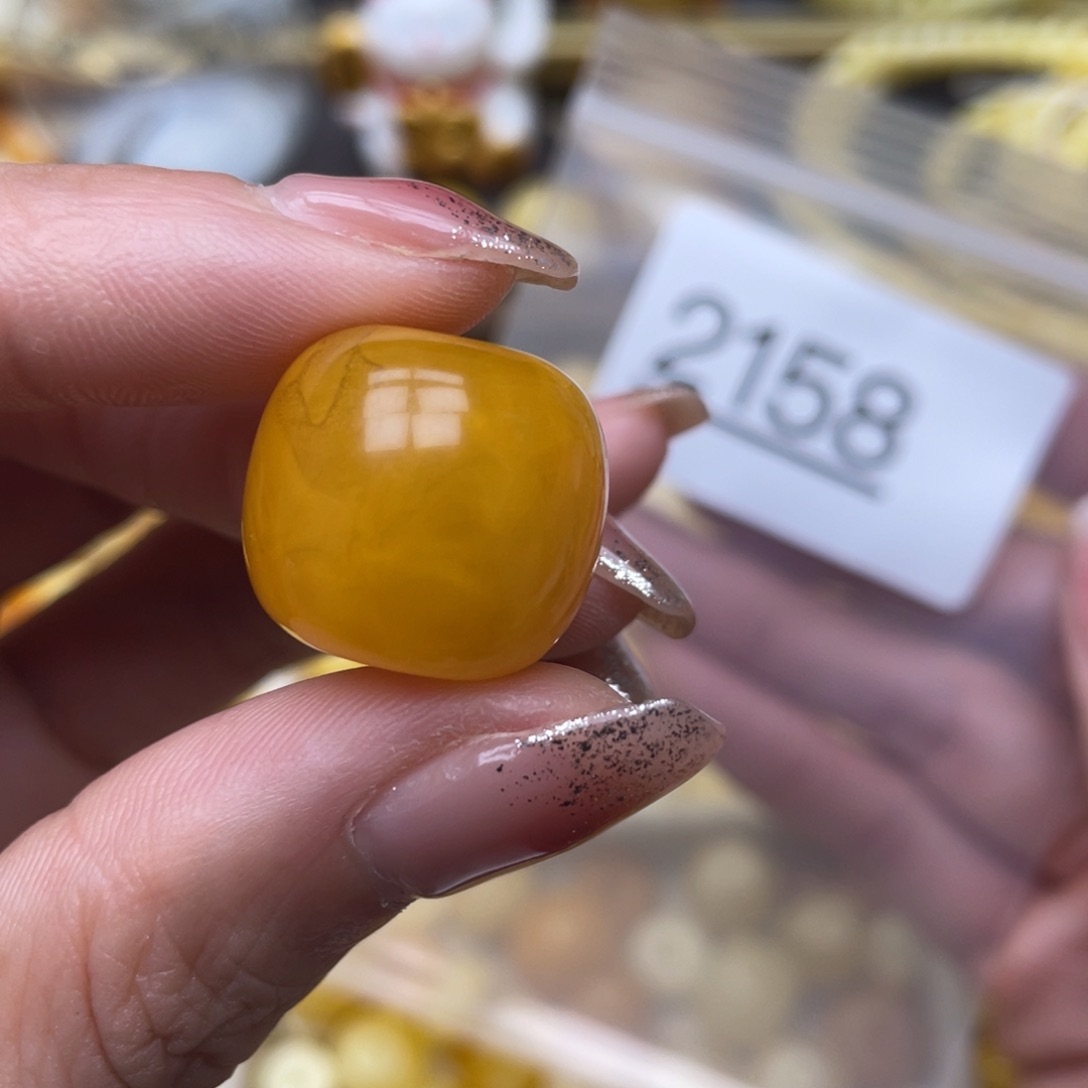 蜜蜡珠宝奇石未镶嵌18.9