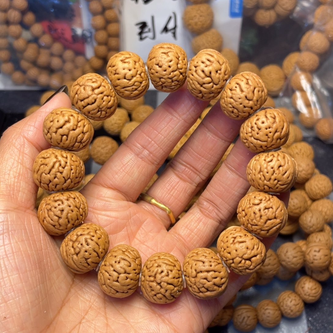 手串桃核18.3桃核手串