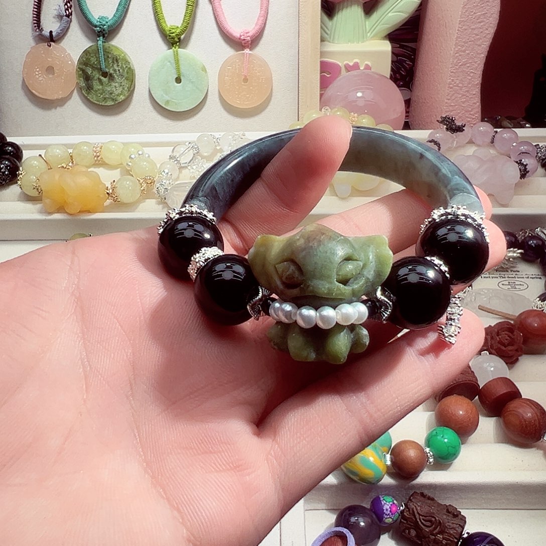 未镶嵌水晶手链水晶手链