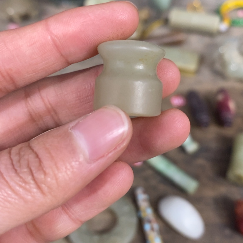【闪购商品】和田玉（糖玉）颈饰未镶嵌暖*