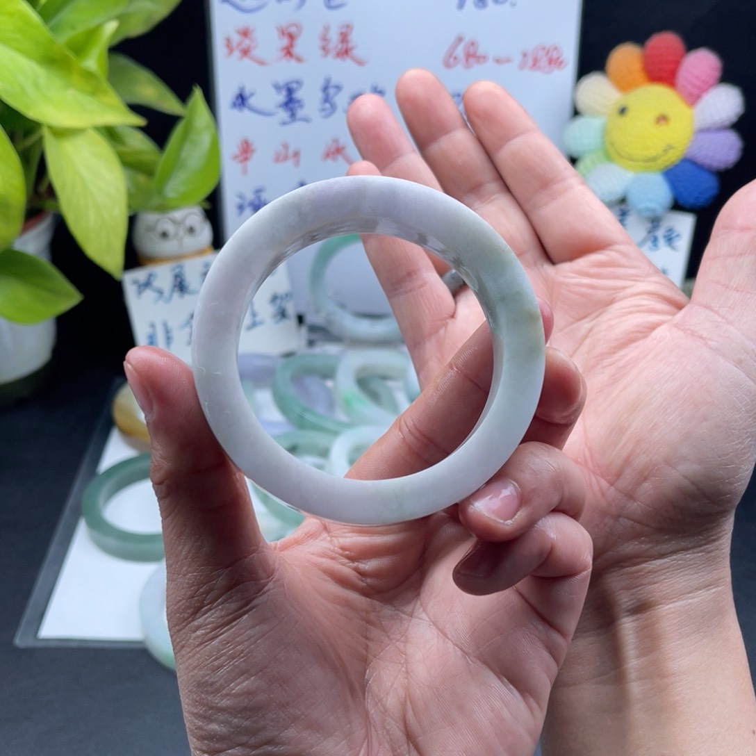 【闪购商品】定制翡翠59-61正圈未镶嵌手镯