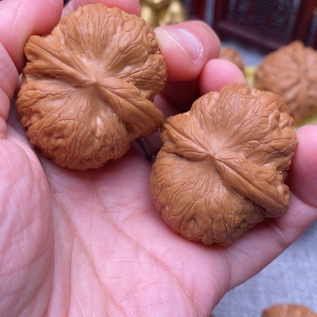 文玩核桃把件胡****7毕业元宝41尺