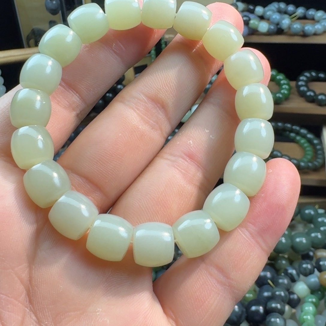 和田玉手链未镶嵌