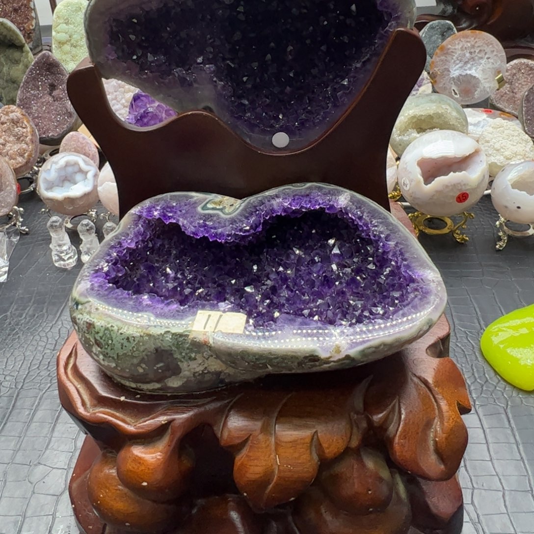 未镶嵌珠宝半成品水晶大漏帝紫聚宝盆有修有损