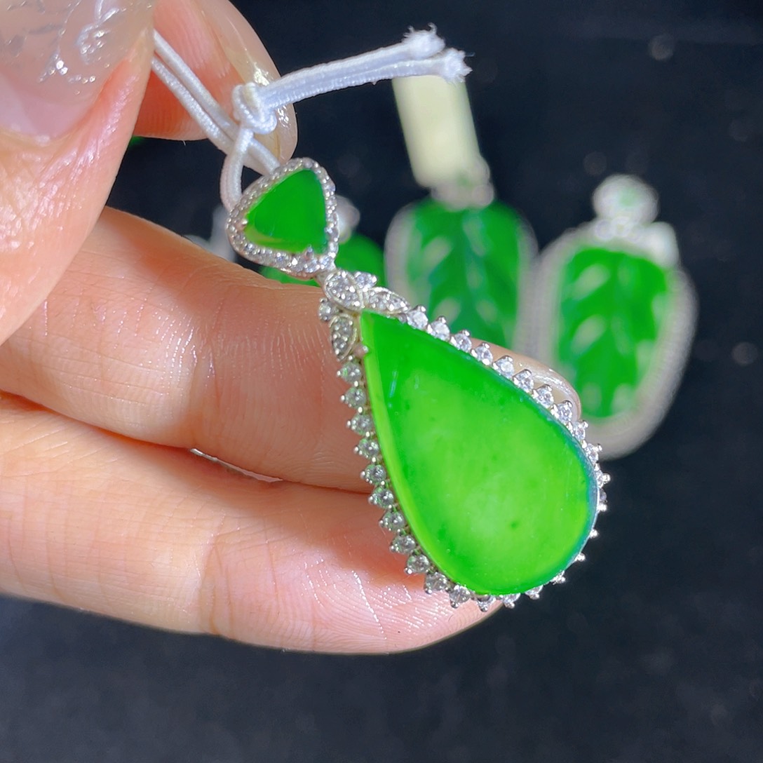 翡翠吊坠(不含链)银S925镶嵌