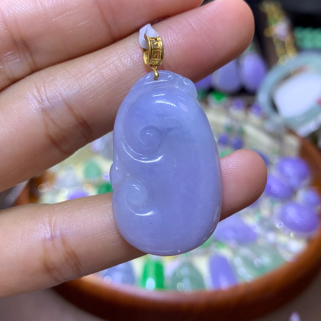 【闪购商品】翡翠颈饰18K金镶嵌翡翠