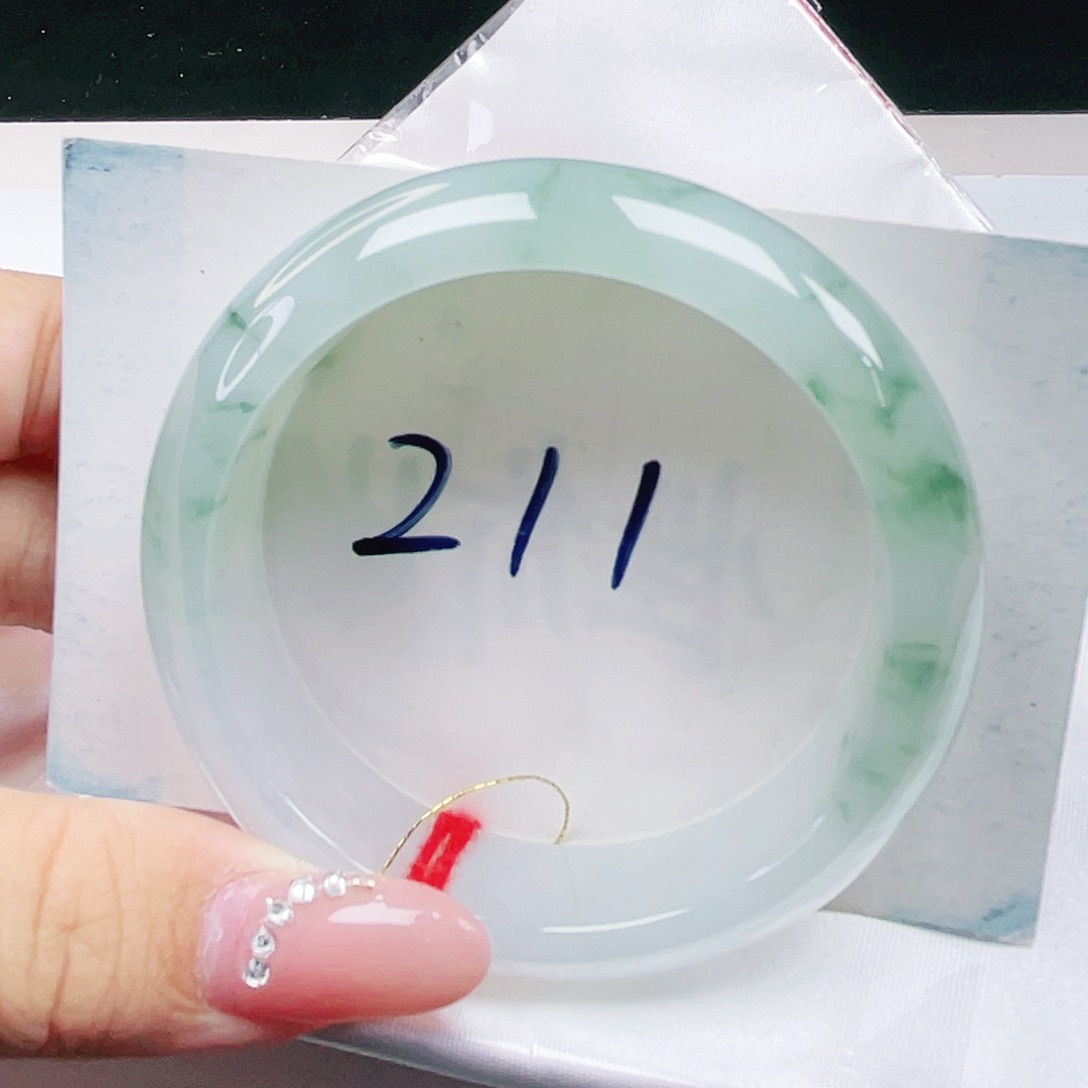 翡翠未镶嵌手镯52+圈口