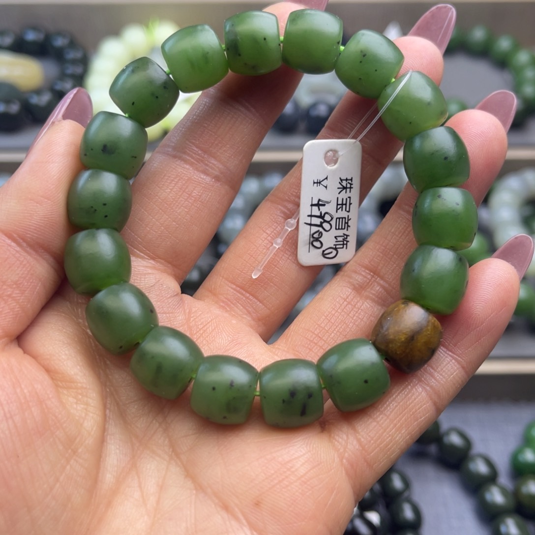 和田玉手链未镶嵌