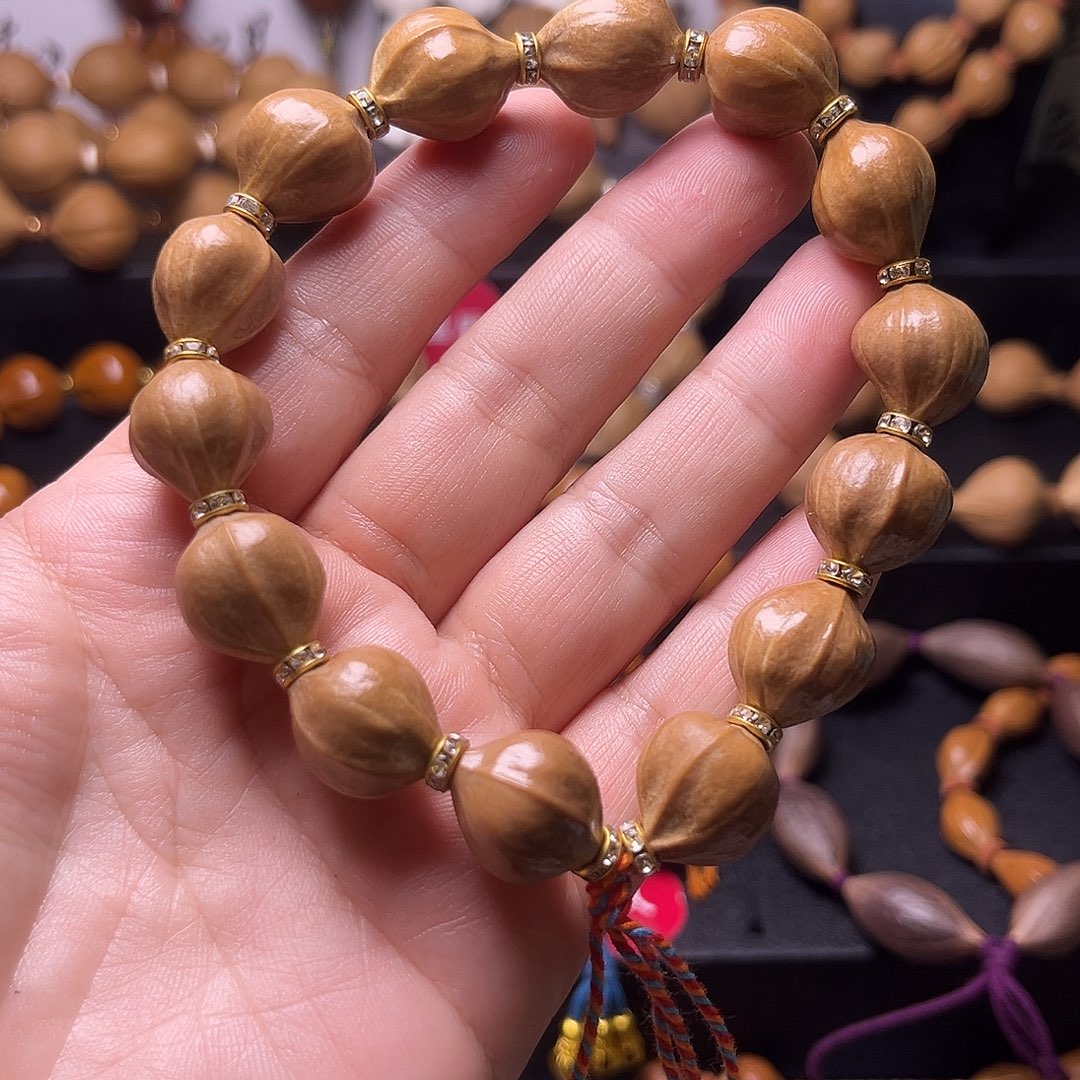 橄榄核手串梅林蜜桃臀13.15异型