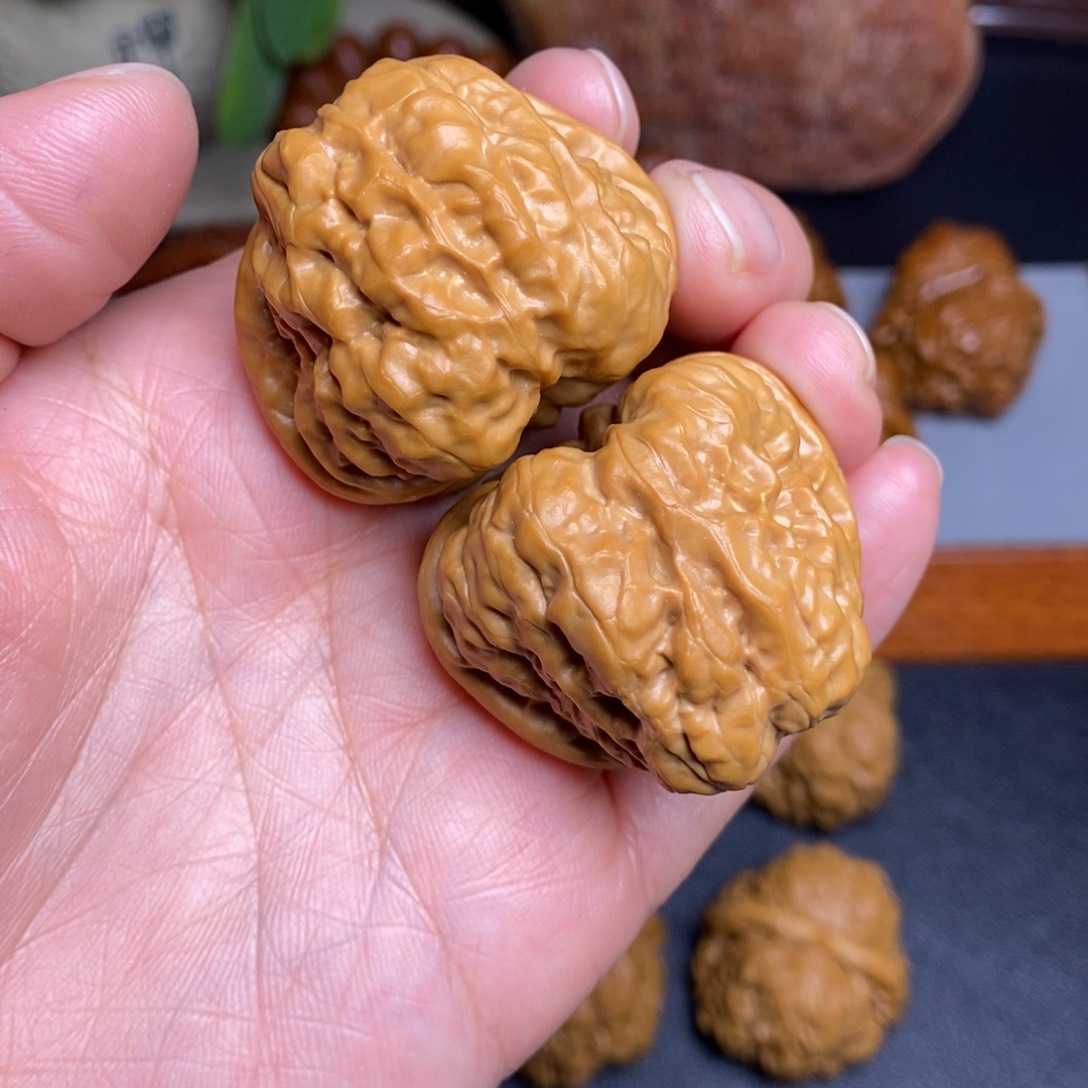 文玩核桃把件38.5蛤蟆头