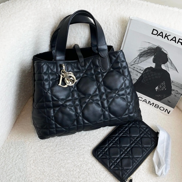 99新 DIOR/迪奥 黑金Toujours 中号包/20717174/代卖服务/12期