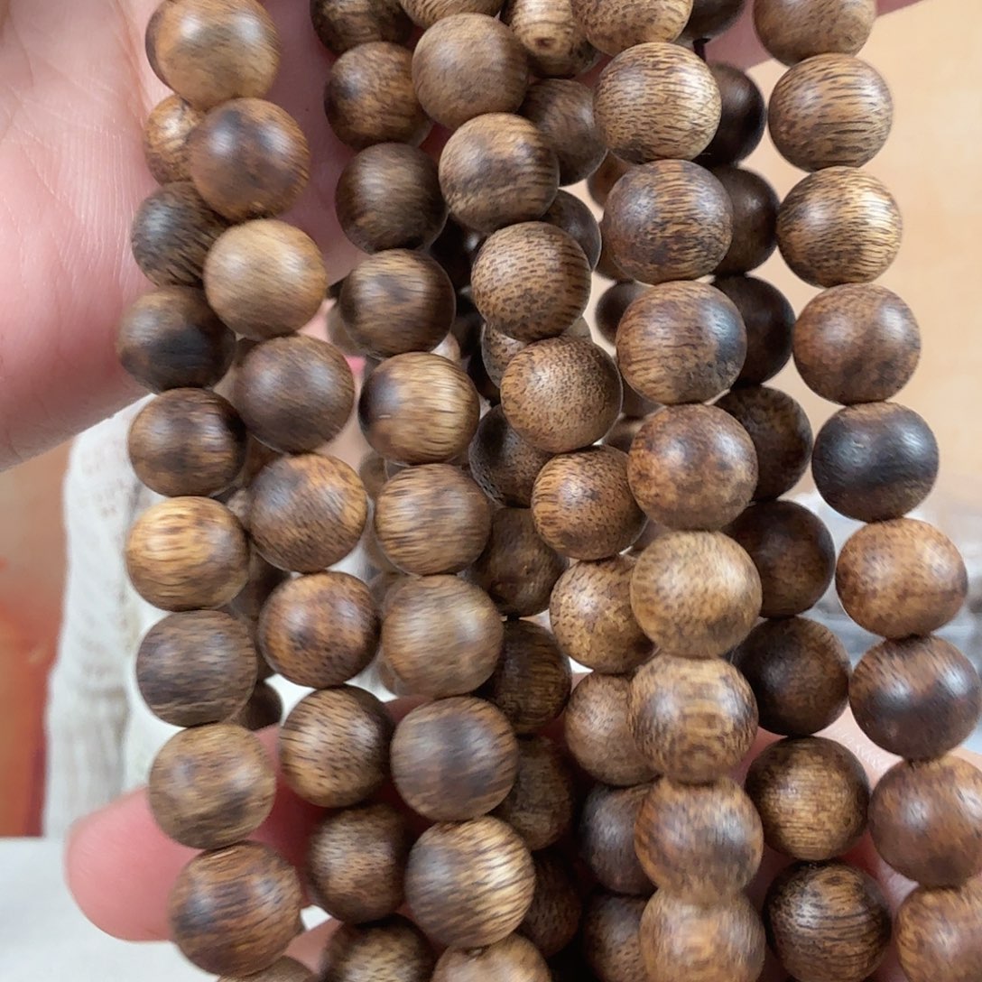 沉香碎屑沉香049沉香圆珠多圈卡8多样性发其一