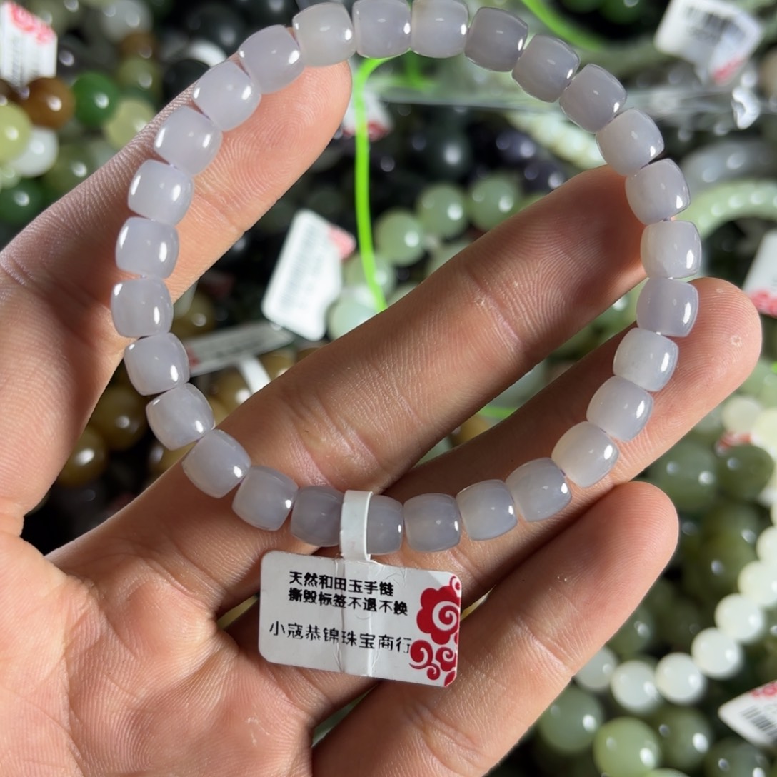 未镶嵌和田玉手链13