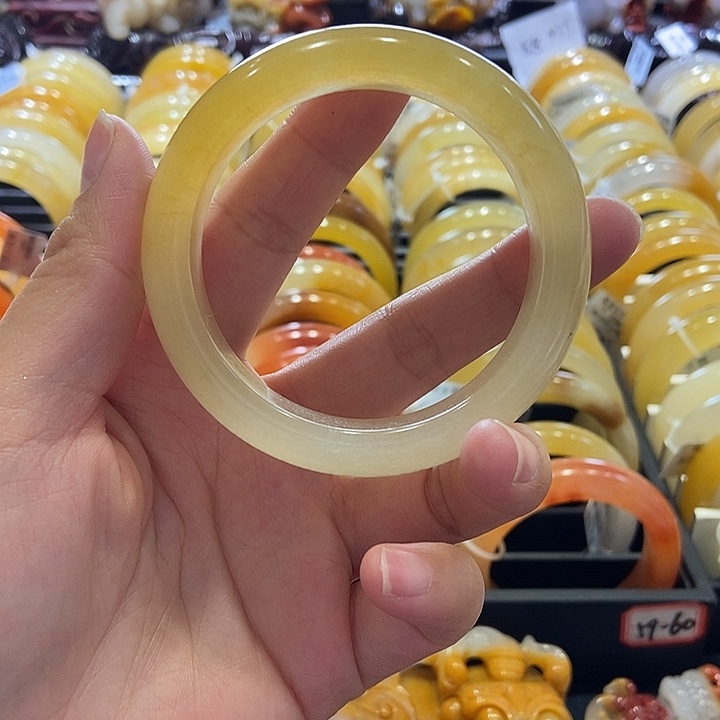 石英质玉（黄龙玉）手镯9K金镶嵌