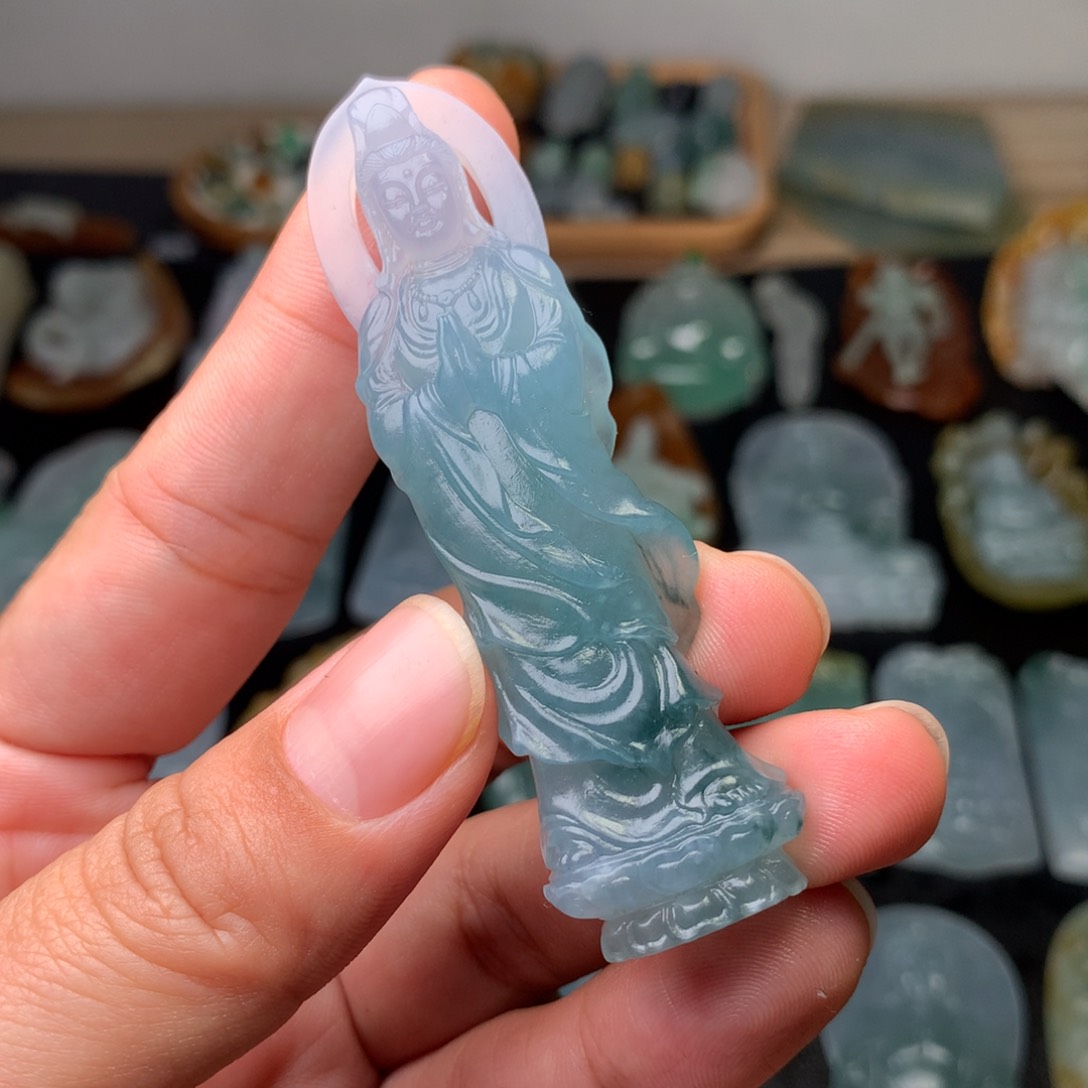 定制翡翠未镶嵌观音