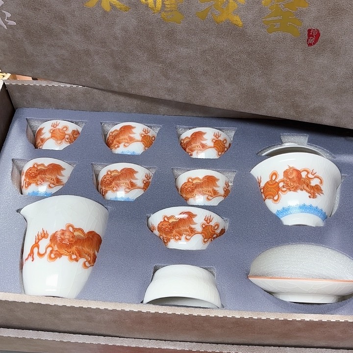 孤品茶具套装等等。