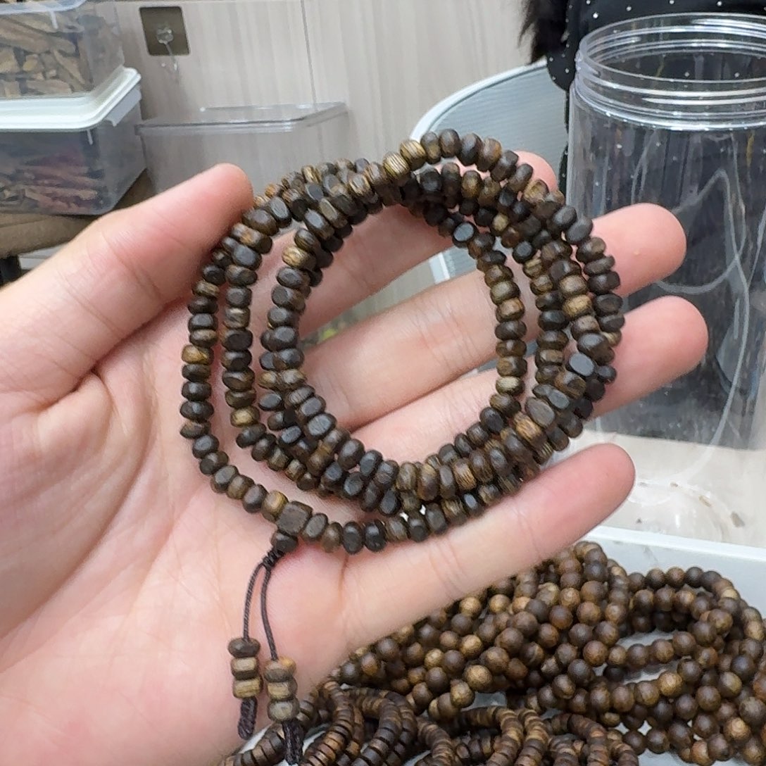 沉香手串白棋沉水浮随型 5m-13 克多样性发一