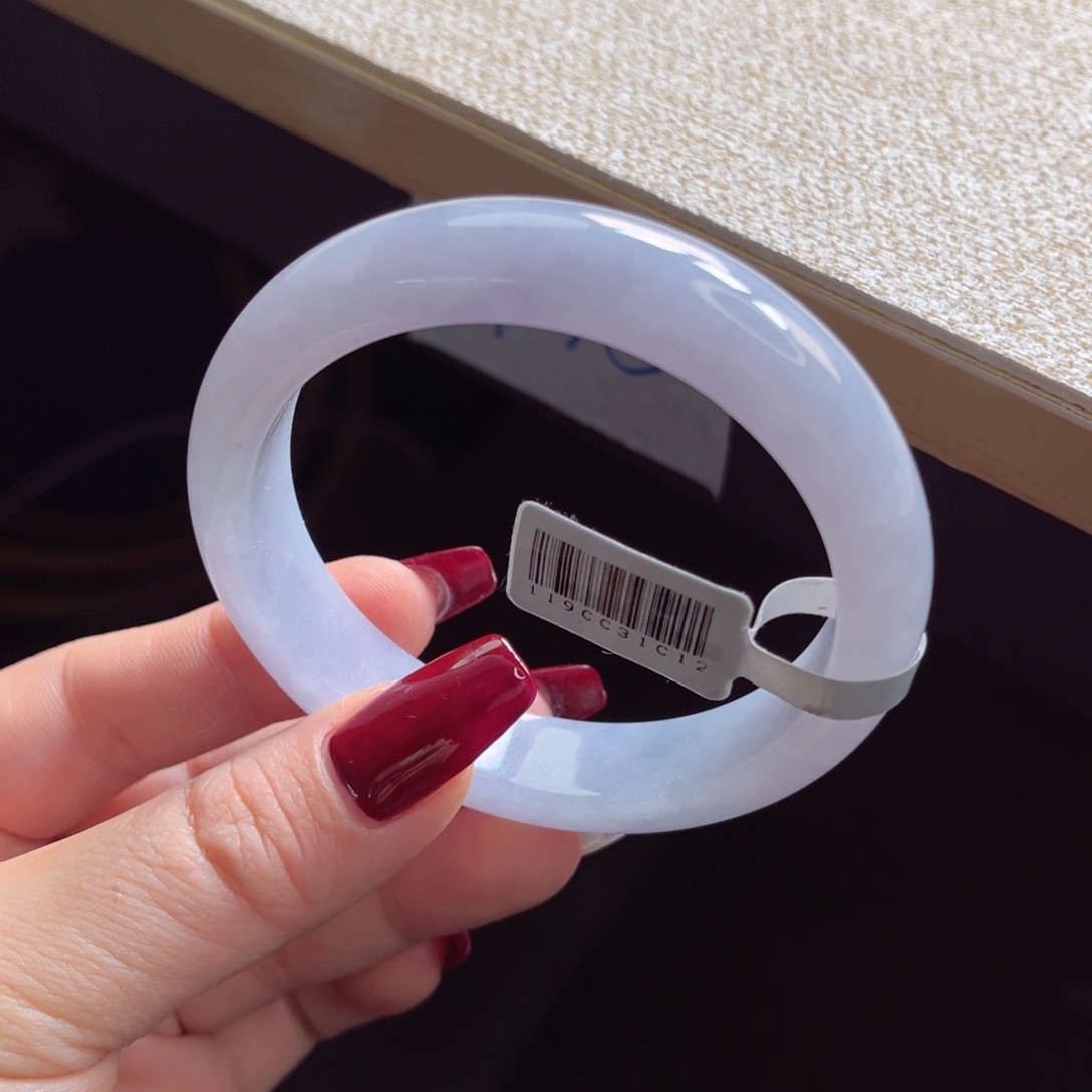 翡翠手镯未镶嵌手镯