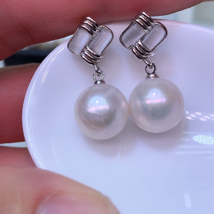 银S925镶嵌耳饰淡水珍珠