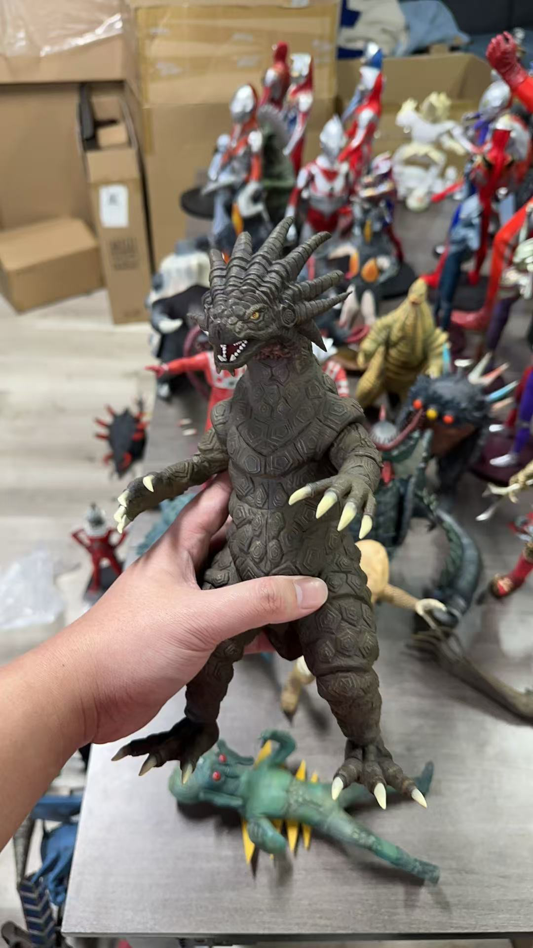 现货xplas沙拉曼德拉 奥特曼怪兽 树脂翻模雕像