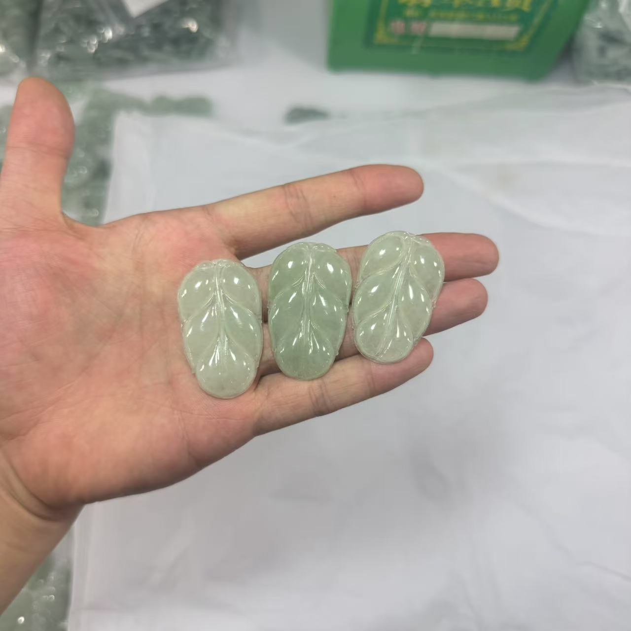 天然a货翡翠树叶吊坠-c460—多样性发一件