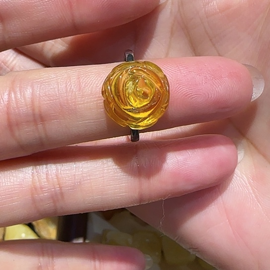 定制琥珀未镶嵌蜜蜡