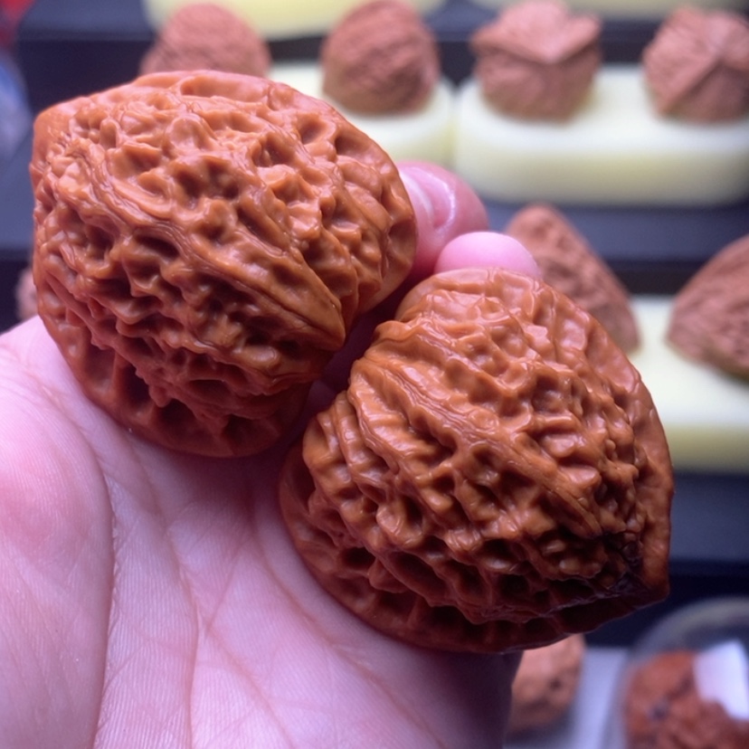 【闪购商品】文玩核桃吊坠41尺金牛