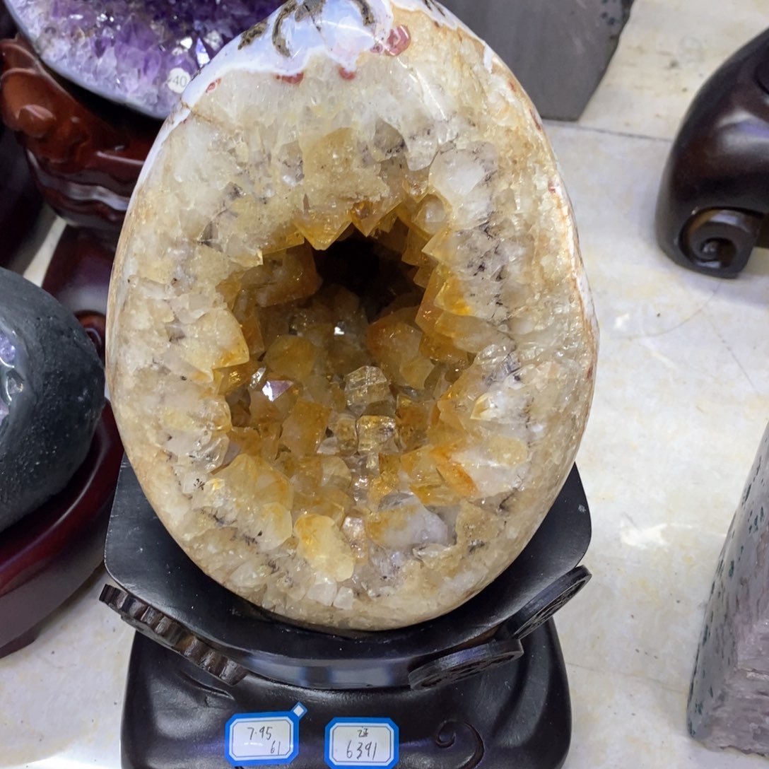 水晶摆件婷未镶嵌