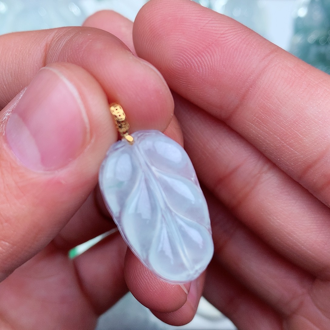 翡翠吊坠(不含链)18K金镶嵌