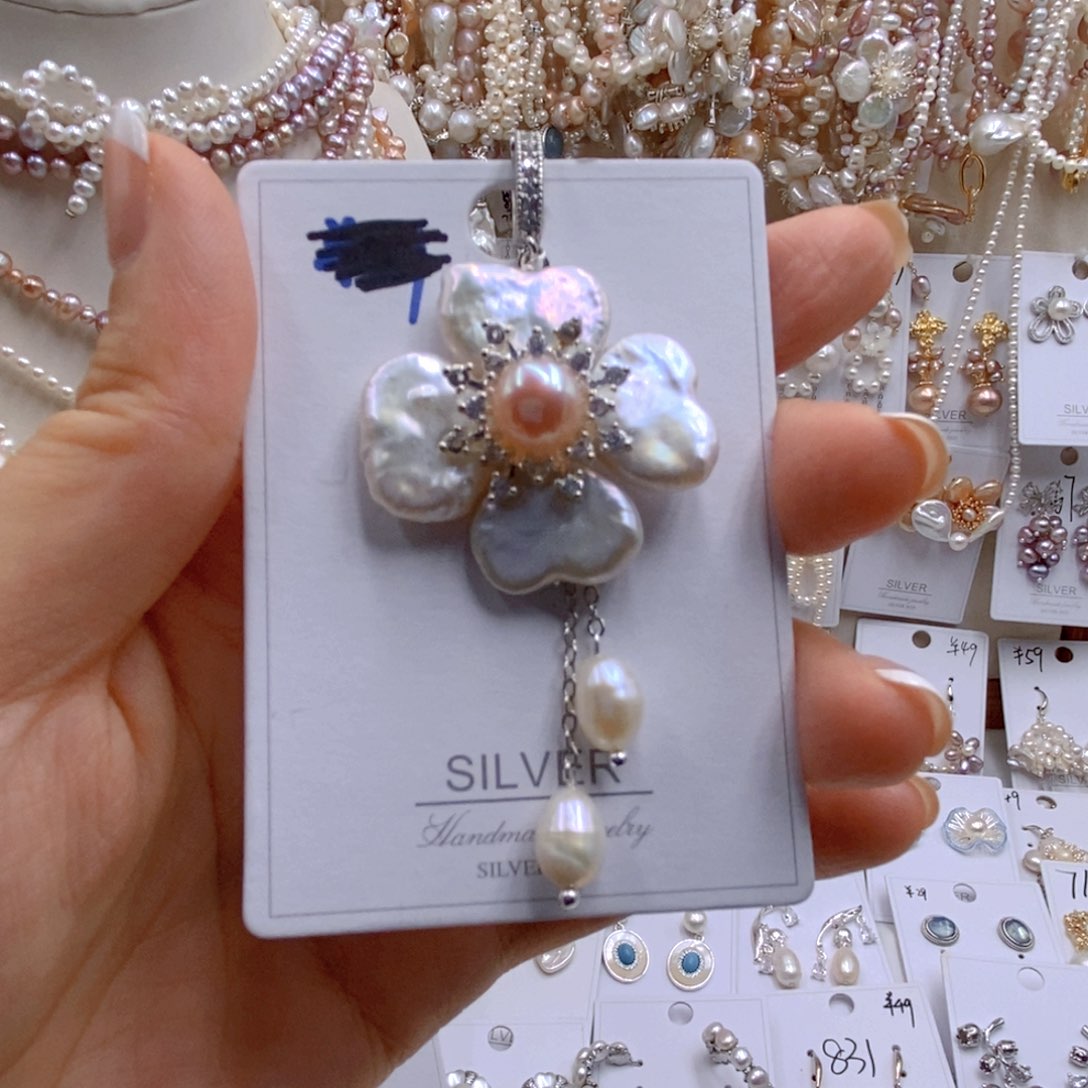 颈饰银S925镶嵌淡水珍珠