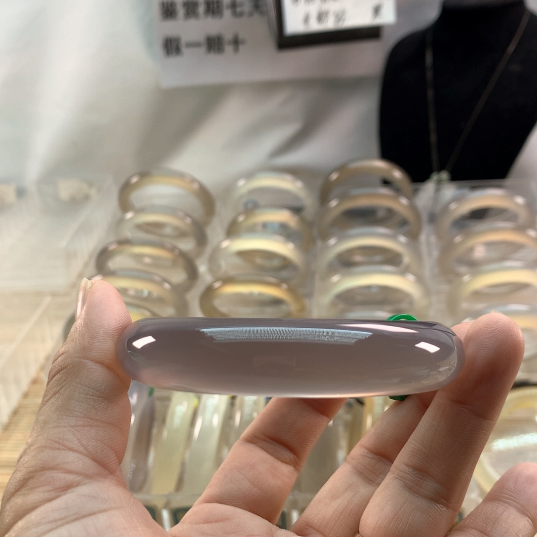 手镯玛瑙/玉髓未镶嵌