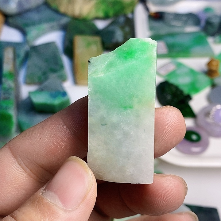 翡翠散珠天然翡翠A货挂件