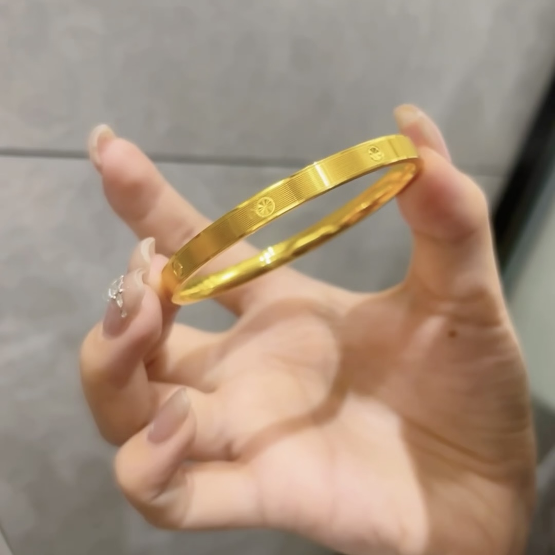 合金手镯 线下同款卡家米字拉丝手镯 时尚气质百搭