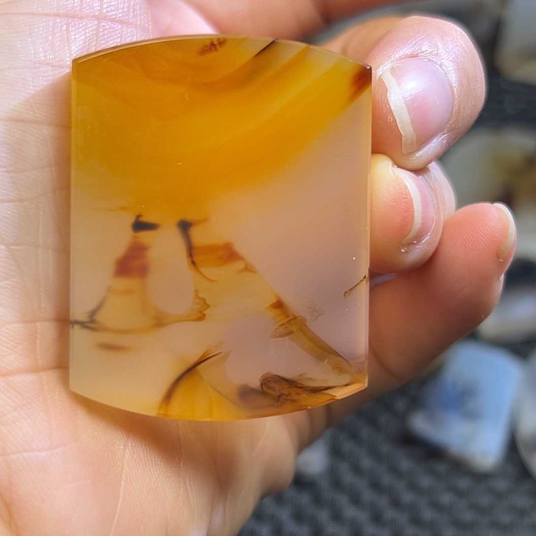 玛瑙/玉髓未镶嵌珠宝半成品