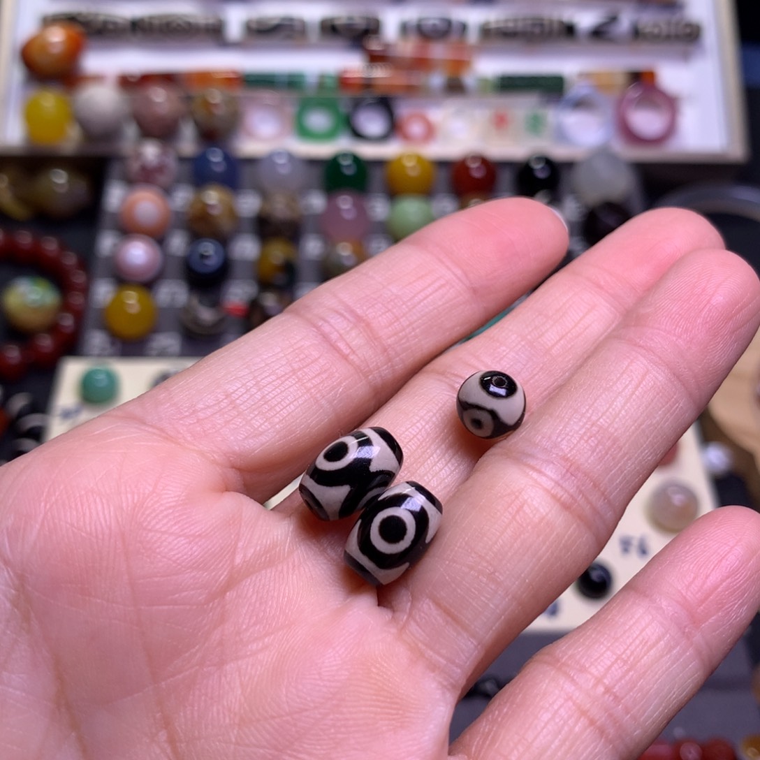 小****玛瑙/玉髓未镶嵌颈饰