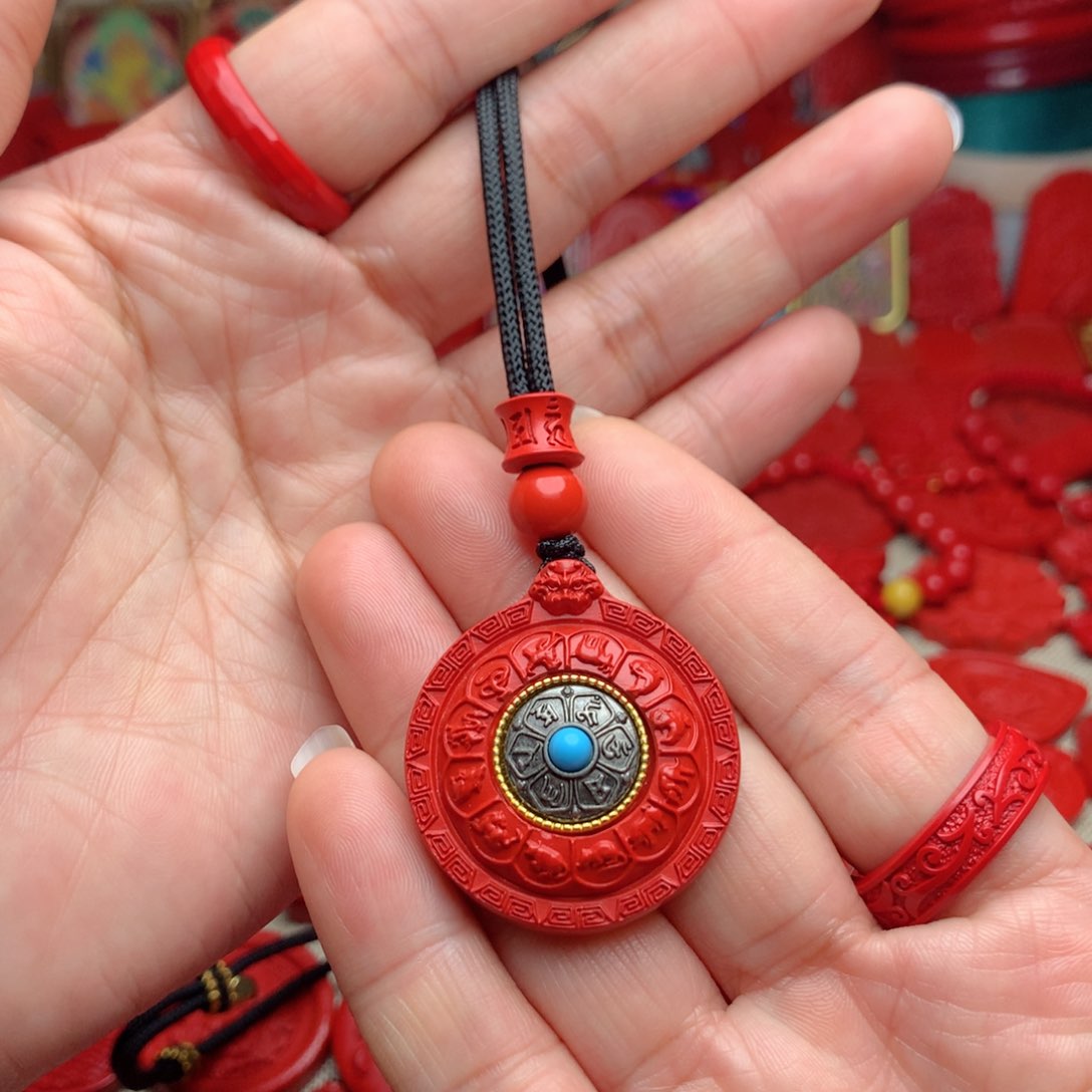 天然辰砂工艺品朱砂吊坠