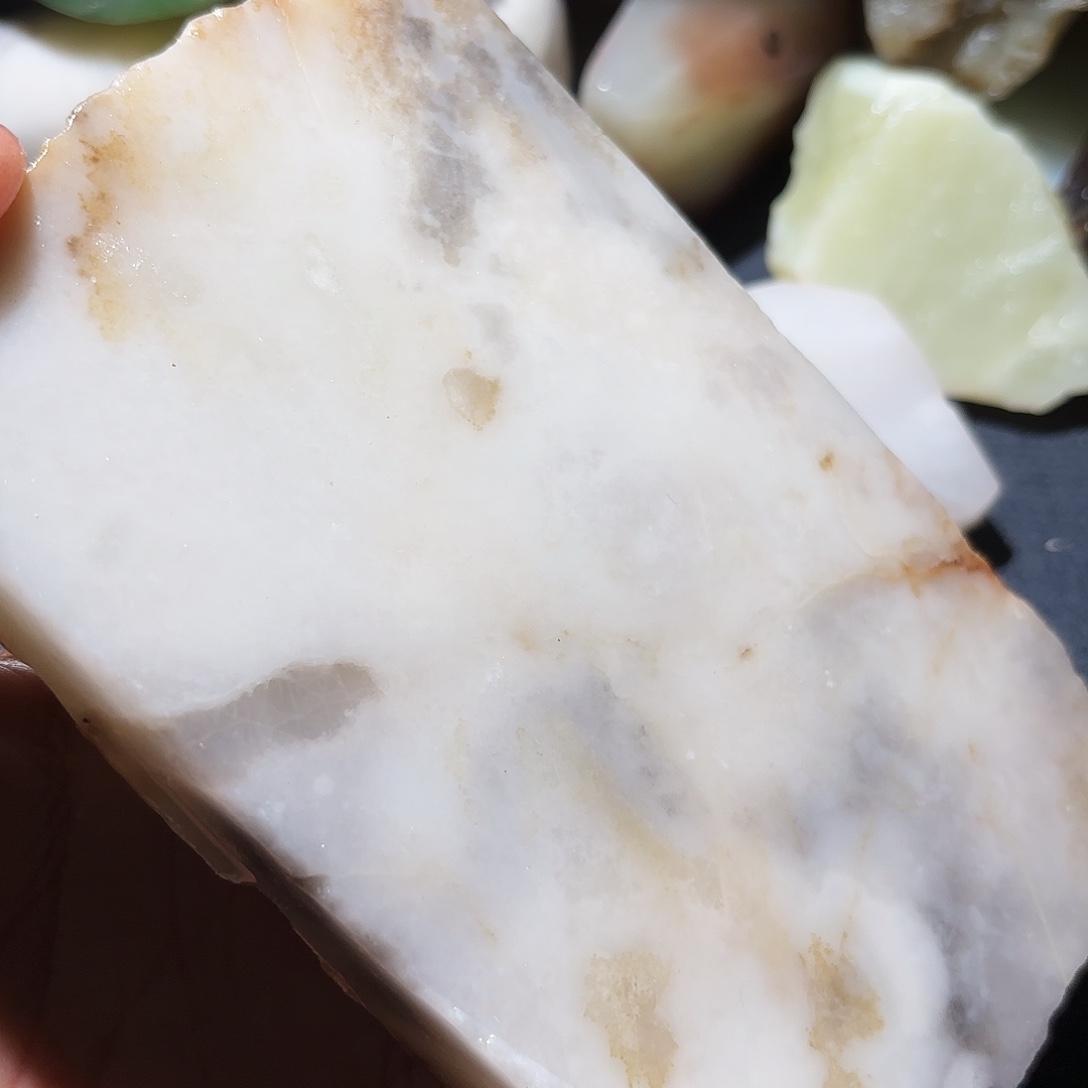 和田玉未镶嵌珠宝奇石