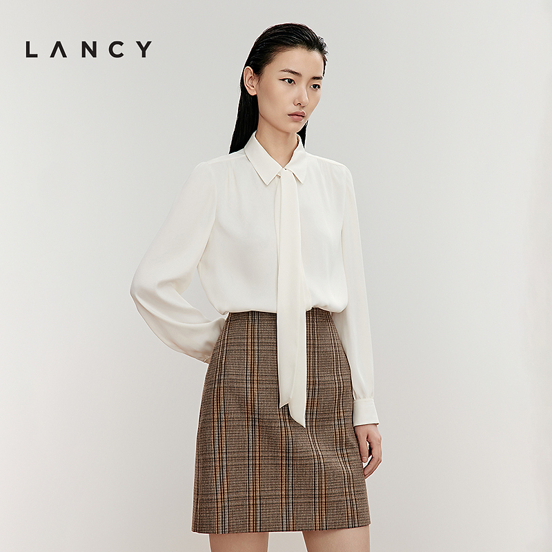 【雅丹风】LANCY/朗姿2024冬季新款白色飘带衬衫女通勤日常百搭上衣
