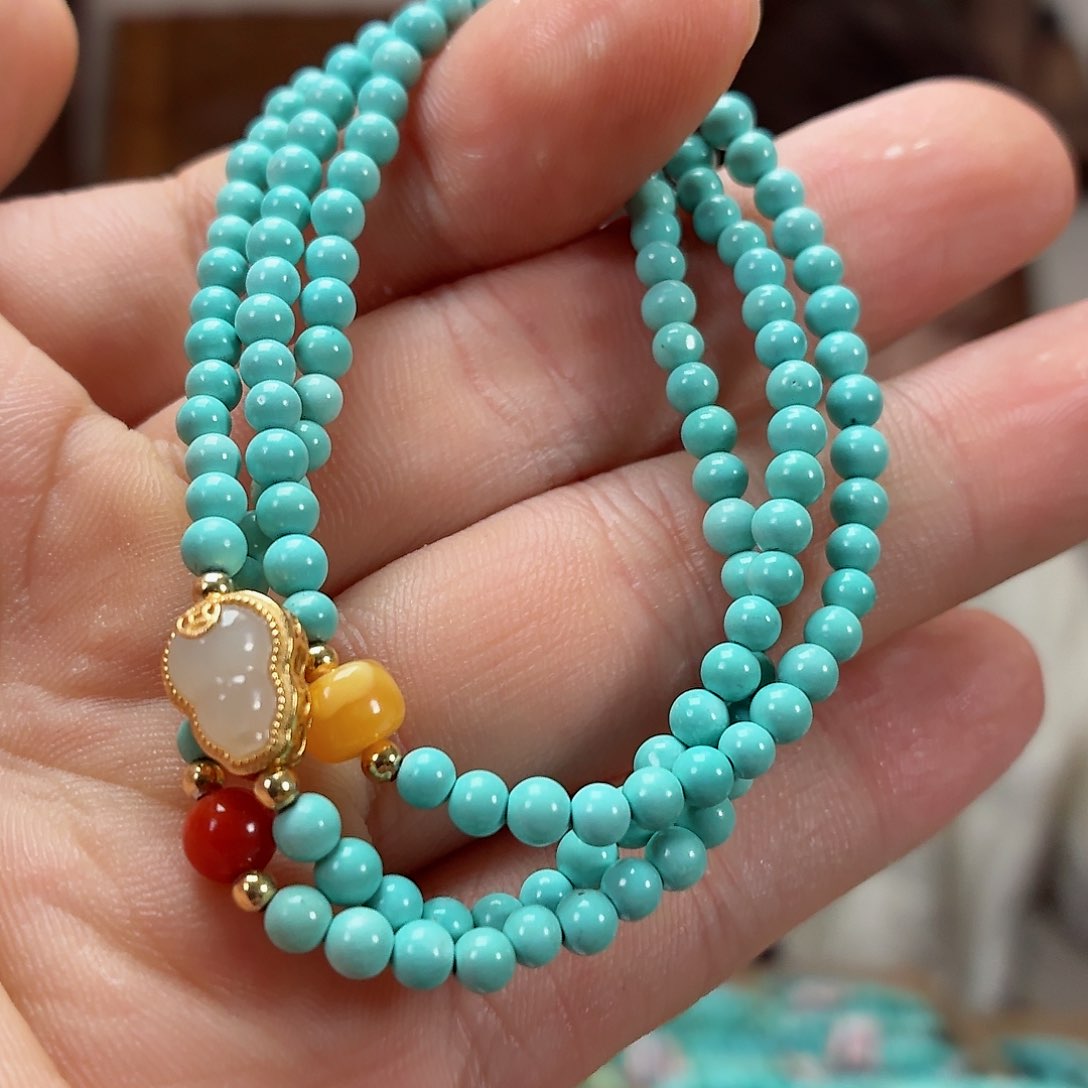 未镶嵌绿松石珠宝奇石