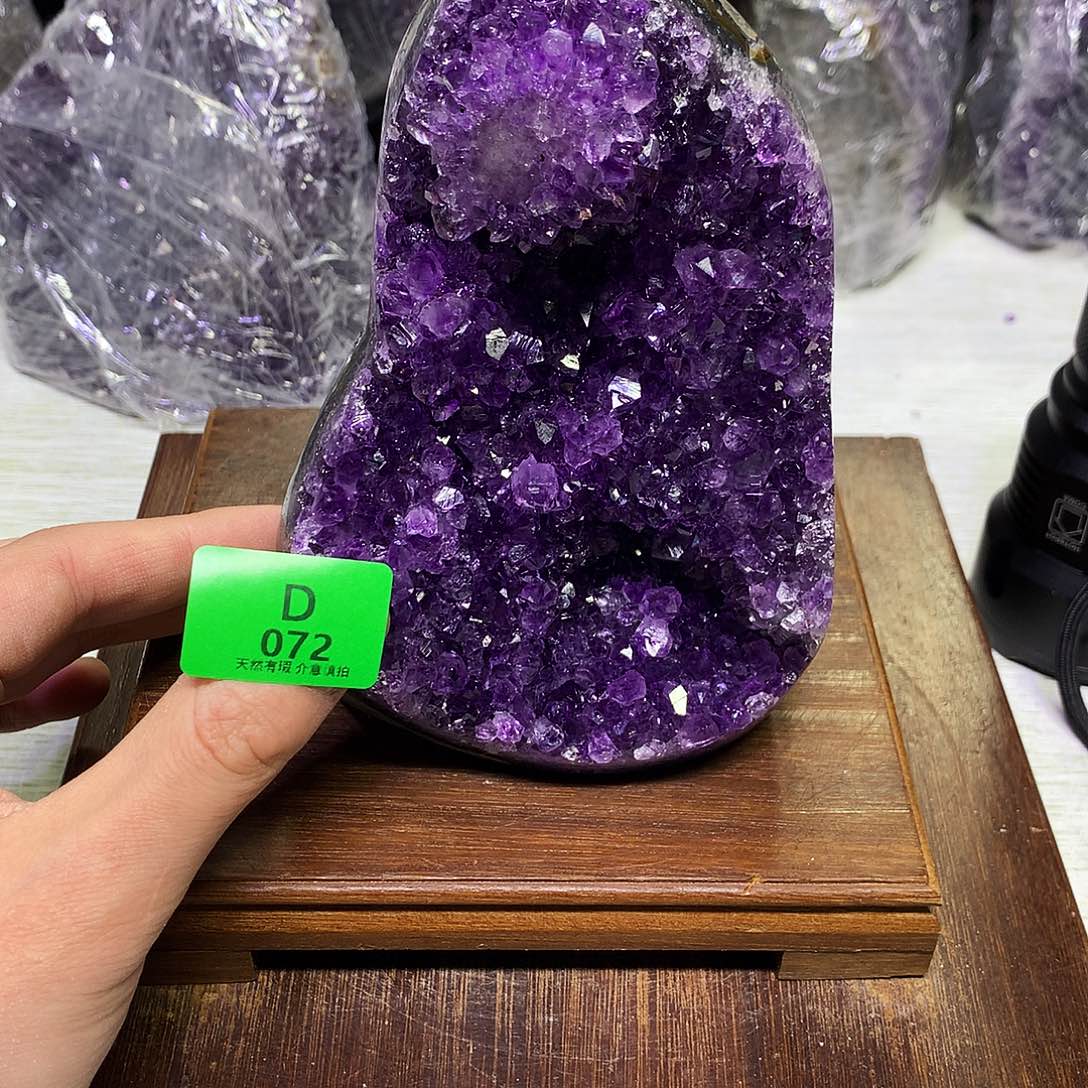 紫晶大型摆件（非配饰）未镶嵌