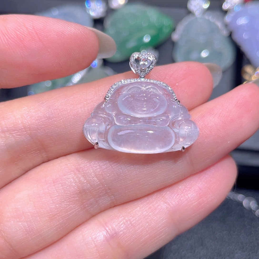 颈饰18K金镶嵌翡翠翡翠