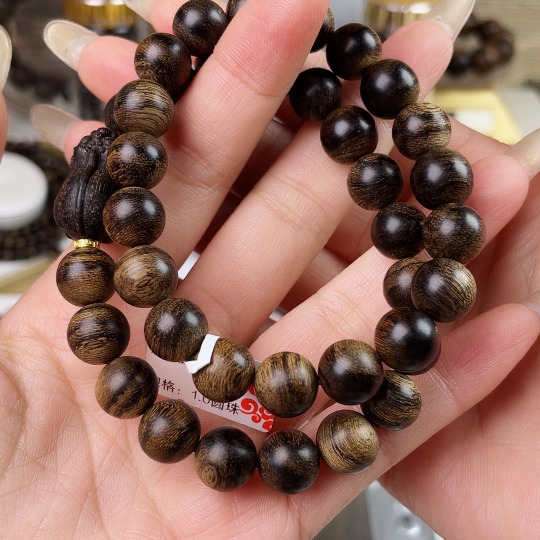 沉香手串早**乐越南芽庄老白棋玉化老料满瘤疤虎斑1.0