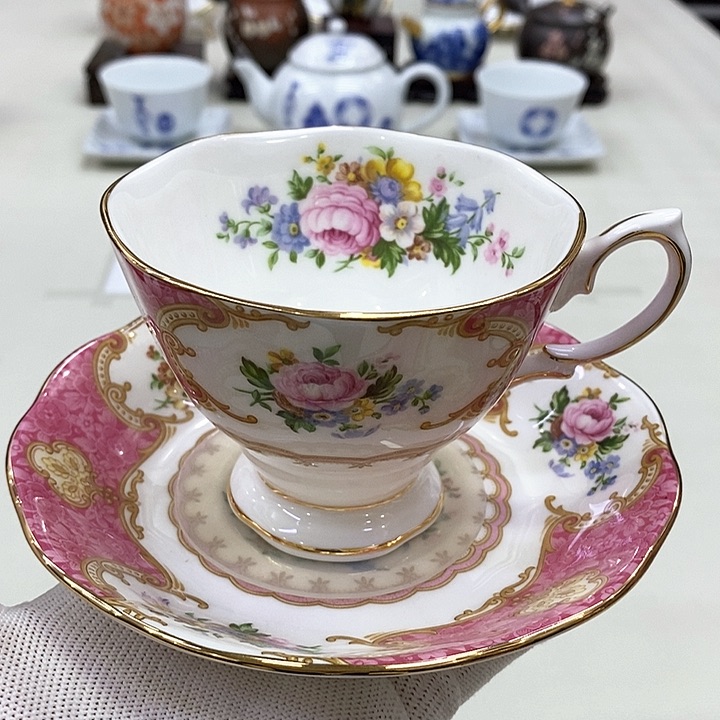 摆件口径瓷器瓷器