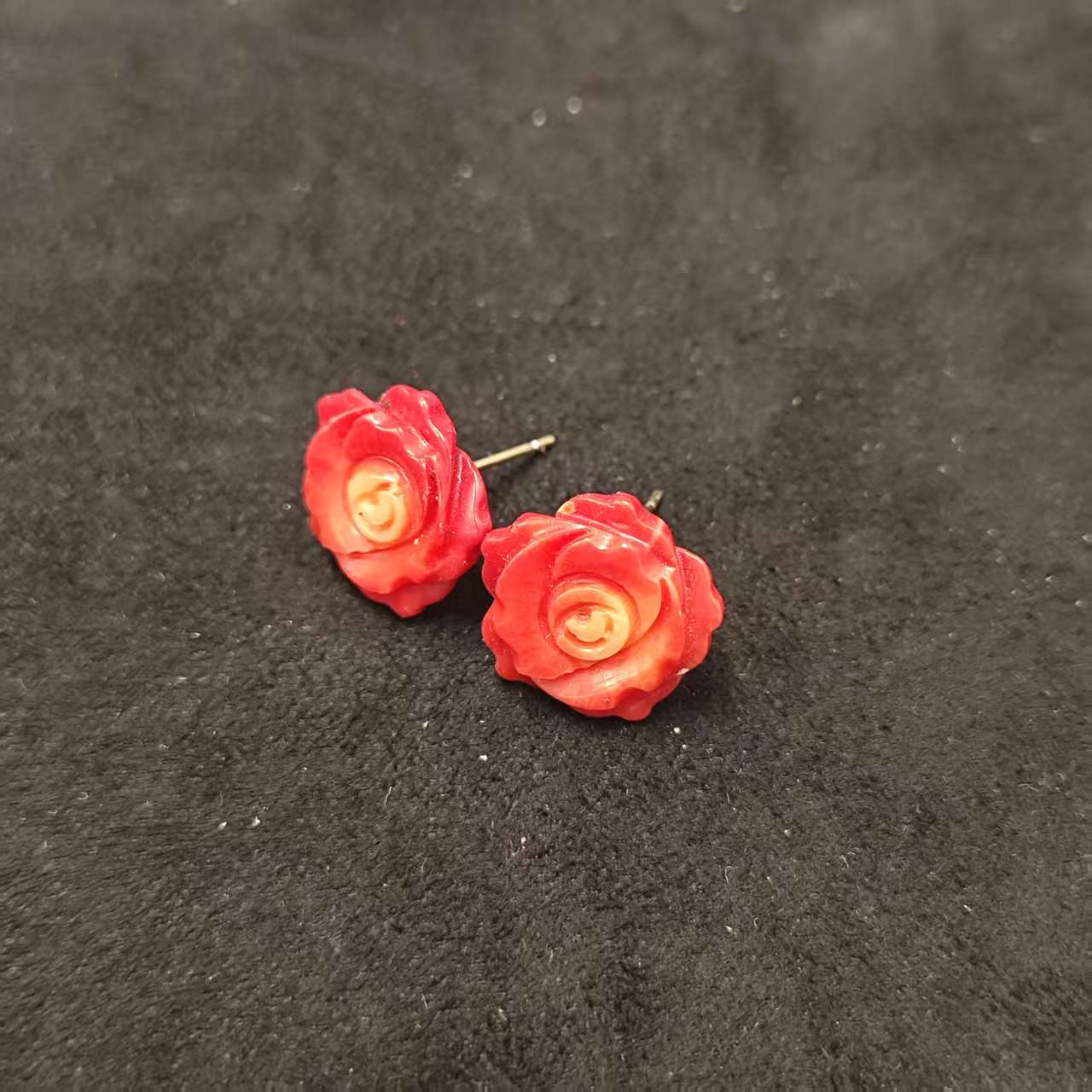 手链 深红阿卡玫瑰花耳钉*（多样性发一件）